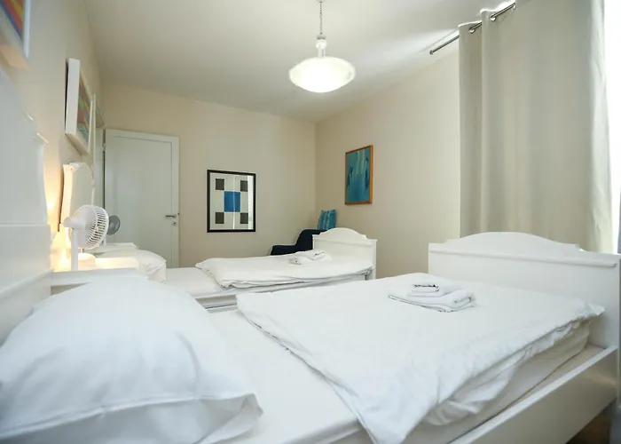 Vivien 2 Bedroom * Задар