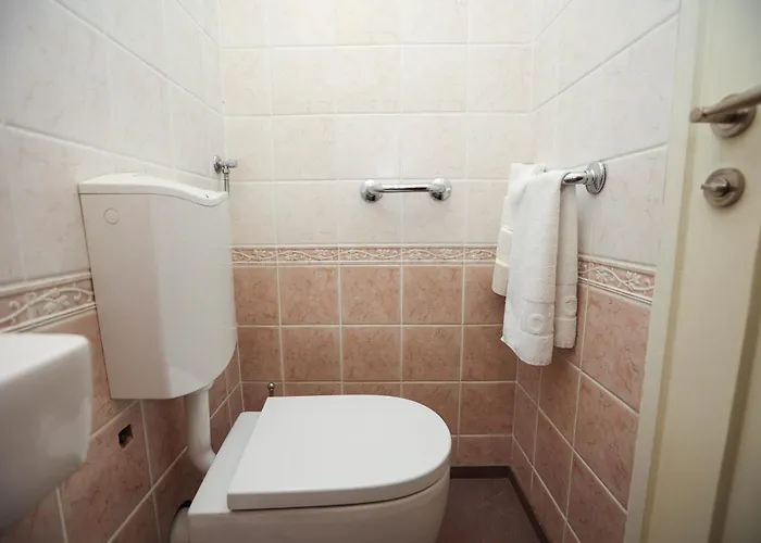 Vivien 2 Bedroom Апартаменты *