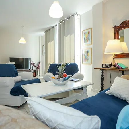 Vivien 2 Bedroom Apartament