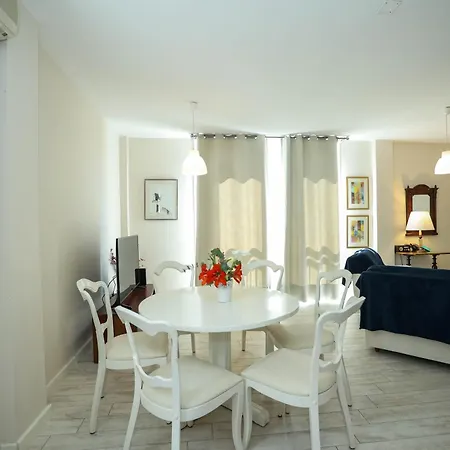 Vivien 2 Bedroom Zadar