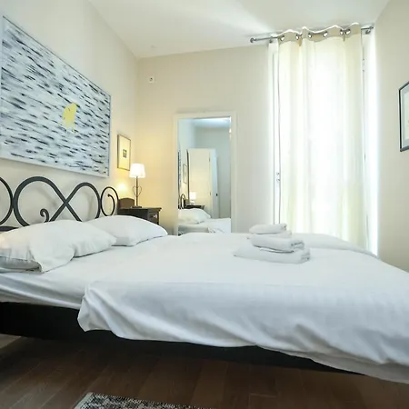 Vivien 2 Bedroom *