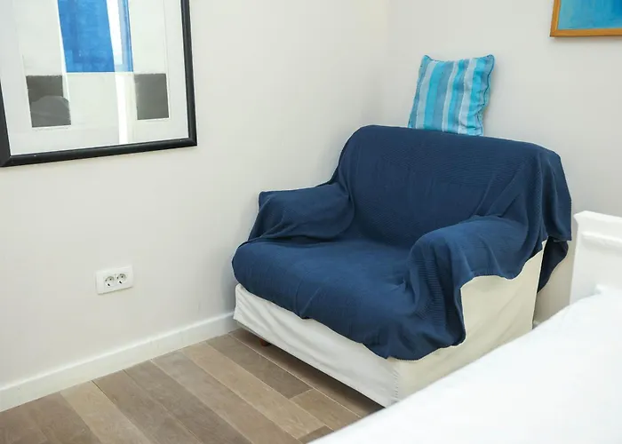 Vivien 2 Bedroom *